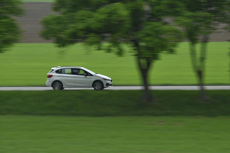  BMW 225xe Active Tourer iPerformance (F45) 2018 года  (WW) (фото 58 из 71)